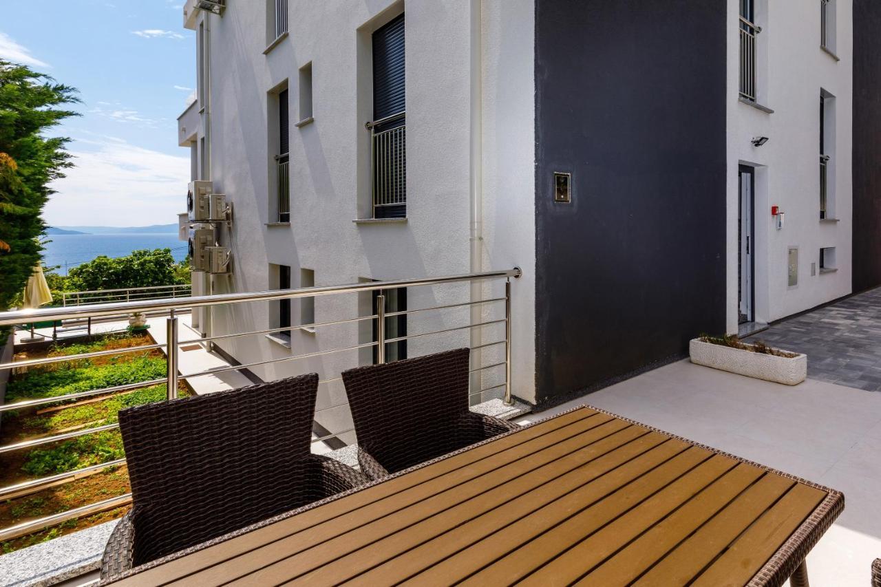 Apartment "Villa M" Kostrena Exterior foto